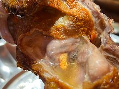 -烤肉小伙烤肉店