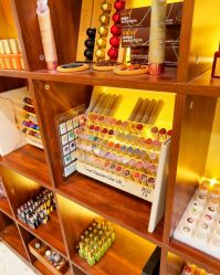 -蜜丝卡伦美甲美睫半永久