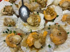 -王朝大酒店徐汇店-地面停车场