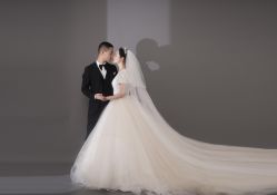 -太郎花子婚纱摄影艺术中心