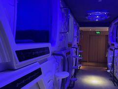 -碧涛阁·泡泡海洋·汤泉洗浴(王府花园店)