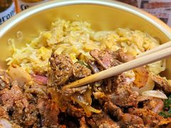 -许哥东北烧烤·铁丳烤串·宫后夹肉(繁花中心店)