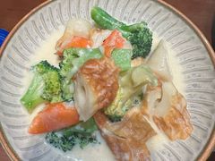 -8PINTS八品脱·日料·烧鸟·精酿小酒馆(莘庄店)