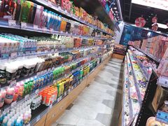 -六个木子量贩零食连锁(溧阳苏宁广场店)