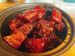 黑毛猪肉（红烧、腐乳）-双塔老饭店