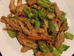 尖椒肥肠-糊涂楼