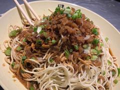 凉面-巴厘龙虾·榜首油焖大虾(洞庭·艺术洋房店)