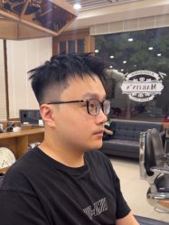 -MARTIN'S BARBER SHOP男士理发馆