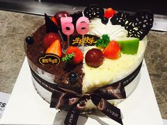 -皇冠幸福里动物奶油生日蛋糕(汉口北店)