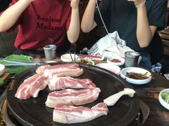 -Dombe豚(黑猪肉街店)