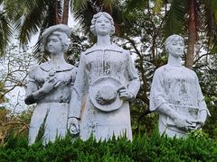 -东郊椰林