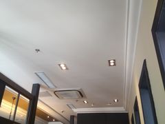 等位区-星巴克臻选(威海威高广场店)