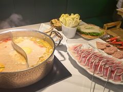 -椰子湾·海南火锅·糟粕醋·椰子鸡(正大广场店)