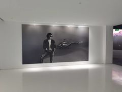 -罗红摄影艺术馆