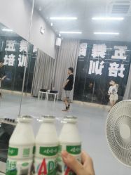 -学舞岛·成人少儿舞蹈培训