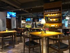大堂-JINNS锦时 steak&pizza(浸信会礼拜堂旧址店)
