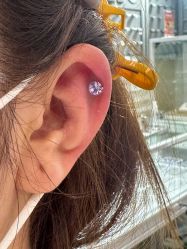 -AI艾耳·专业手工耳洞·穿孔美学馆