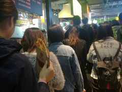 等位区-栗记麦香坊·草之楼仙豆糕(东直门店)