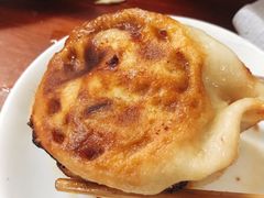 -宝瑞门钉肉饼店