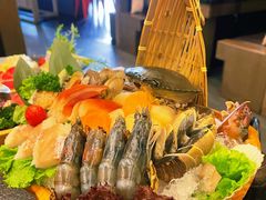 -湊湊火锅·茶憩(打浦桥日月光店)