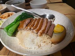 -荣家黄鱼面(南京西路店)