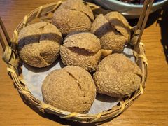 -包整·丝娃娃(一览甲秀楼风景店)