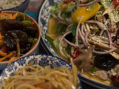 -一个勺子新疆锡伯主题私房菜(红墙巷49号院店)
