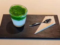 青苔浓抹拿铁-luutosa  cafe & tea 鹿兔山