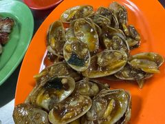 -黄亚华小食店(Jalan Alor)