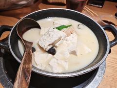 土家手掰柴火豆腐-吃饭皇帝大(合生汇店)