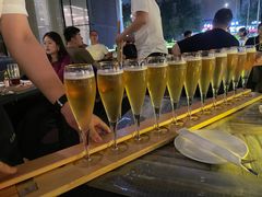 -洛缦音乐餐厅(工业展览馆万象城店)