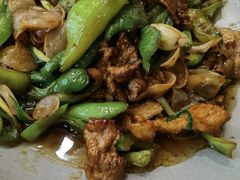 辣椒炒肉-青年公社烤鸭(蜀山万象汇店)