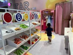 -LuckyStar幸运星家庭娱乐中心(东莞国贸店)