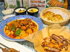 -巴扎美食·新疆菜·西域歌舞表演餐厅(新疆大厦店)