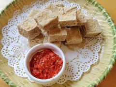 -侬佳蒸菜馆(听潮店)