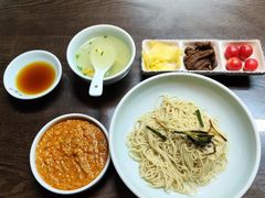 -裕兴记•蟹黄面馆(人民广场店)