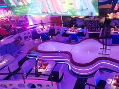-巴特餐饮6加1音乐餐吧·新疆菜