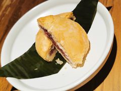 玫瑰鲜花饼-云海肴·汽锅鸡·云南菜(美罗城店)