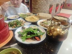 -王村姑老土炕莜面村(张北店)