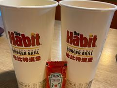 -The Habit Burger Grill 哈比特汉堡(复兴soho店)
