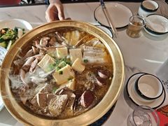 -八大碗·地道东北菜(白塔堡店)