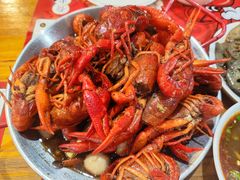 -李双猪·小龙虾·烧烤·羊肉煲(乐山店)