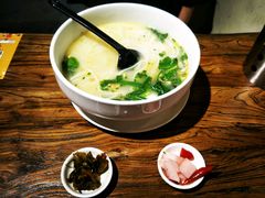 -茶花妹子云南餐厅(传媒大学店)