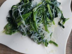 -阿洪锅贴王(小吃城店)