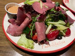 烤牛肉沙拉-Tubestation站点比萨(高新万达ONE店)