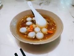 醪糟汤圆-茅庐川菜(青岛凯德店)