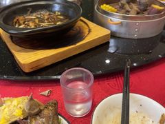 -翠姐姐农家大院·老底子萧山菜(建设一路店)