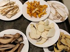 -天宜隆蘑菇宴火锅(石景山旗舰店)