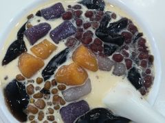 -蜜糖甜品铺(朝一村民公寓店)