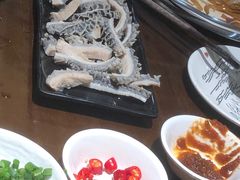 -三侨牛庄(云浮店)